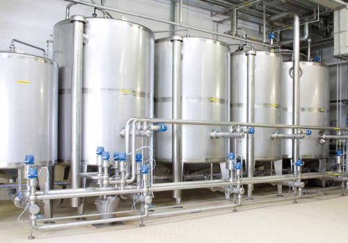 Chất tẩy rửa tính kiềm và khử trùng dành cho hệ thống CIP